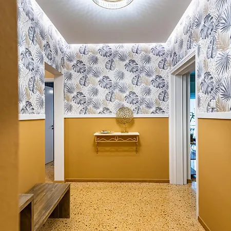 Periklis Luxury * Athens