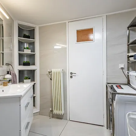 Periklis Luxury * Athens